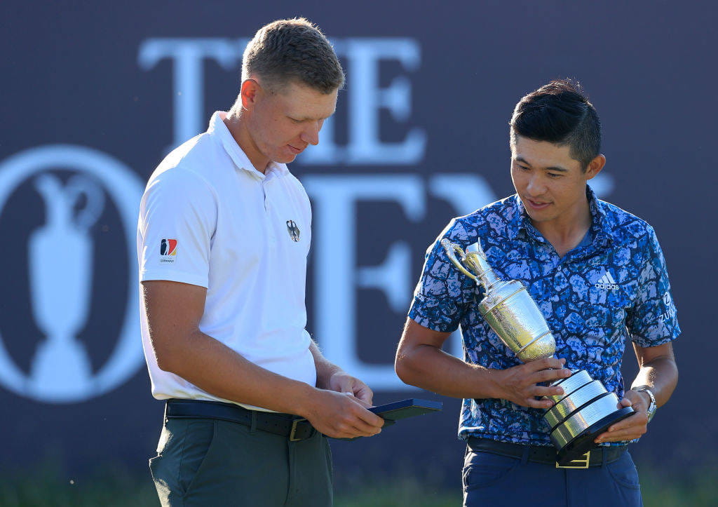 Matthias Schmid admires his Silver Medal alongside Champion Golfer of the Year Collin Morikawa